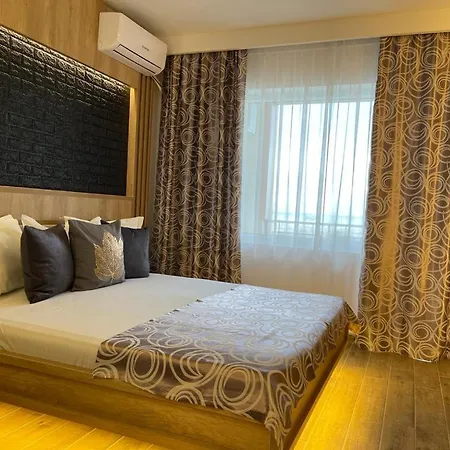 Hotel Tomis 3*