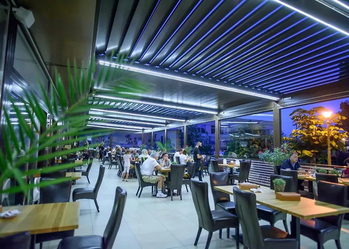 Hotel Tomis 3* Mamaia